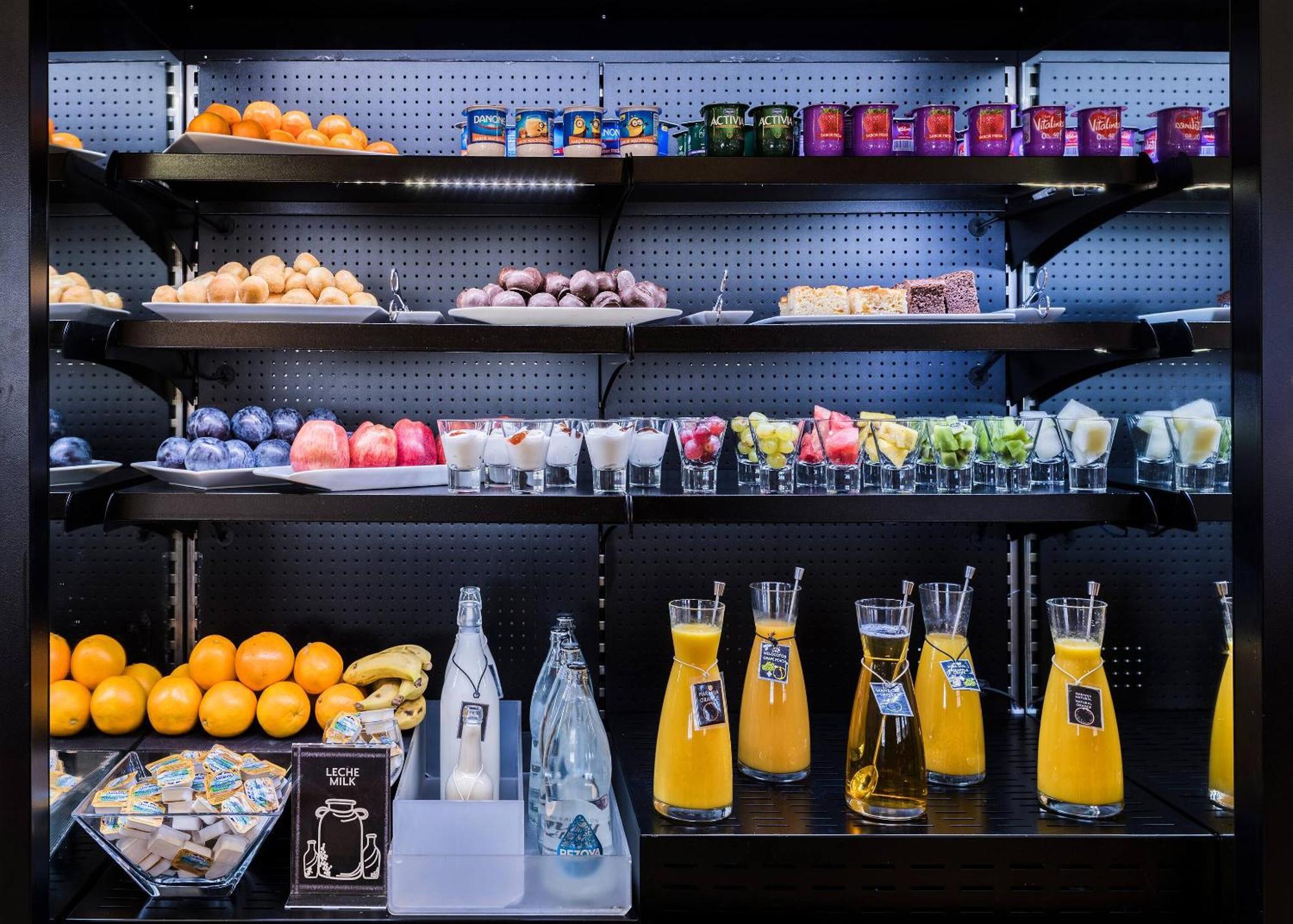 Hotel Madrid Centro, Affiliated By Melia — Bilder 1